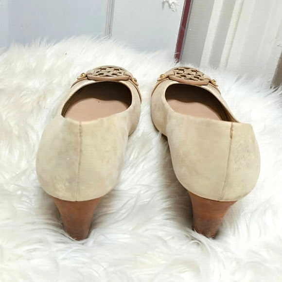 Tory Burch Gold Metallic Leather Wedge Pumps Heels Women's Size 10.5 M🌴 - Picture 4 of 10